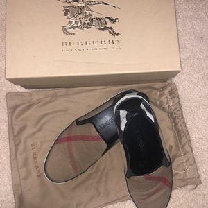 Burberry Nova Check Sneakers 6.5